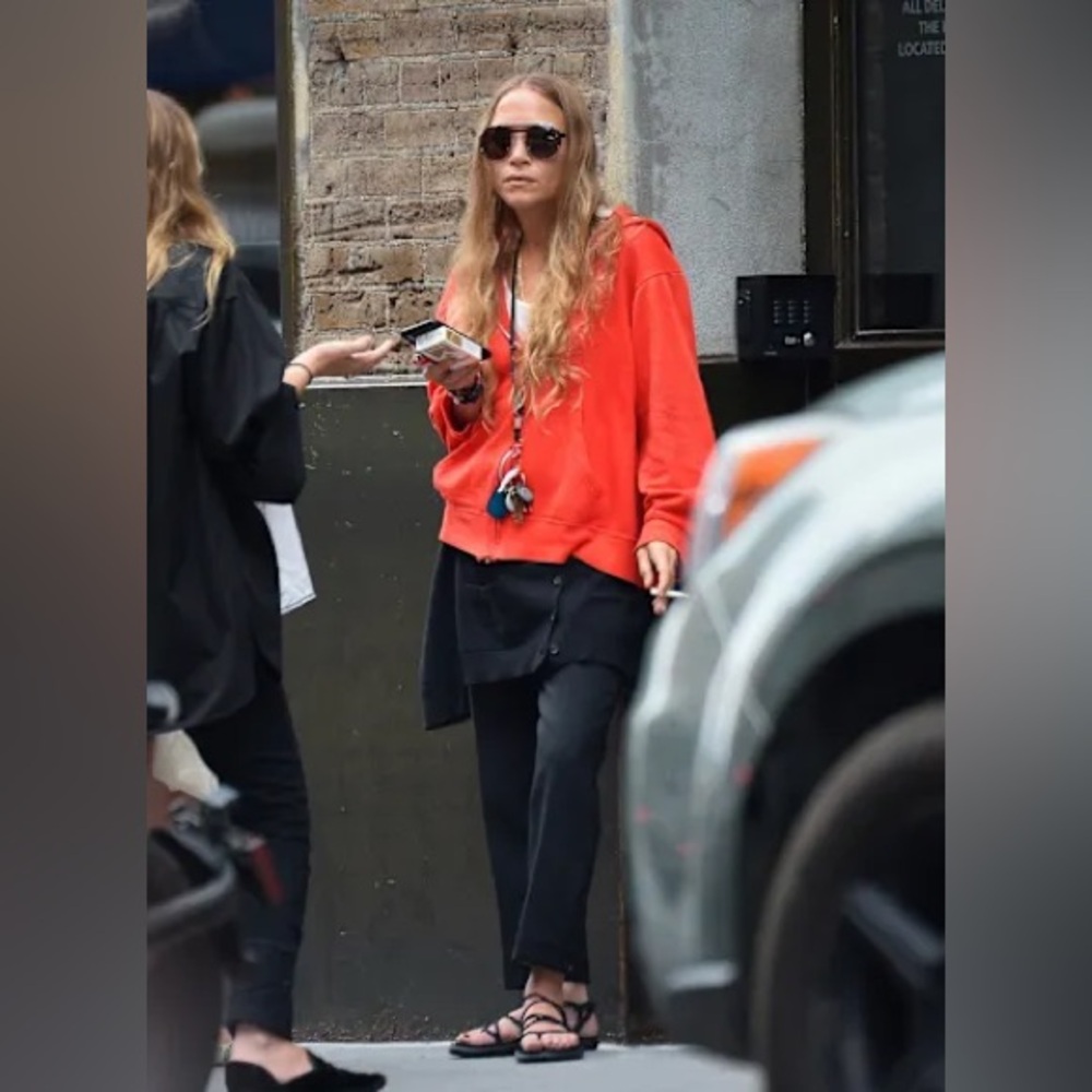 NEW TEVA Women's Voya Infinity Sandal Black Strappy Comfortable Size 9 - Picture 8 of 16